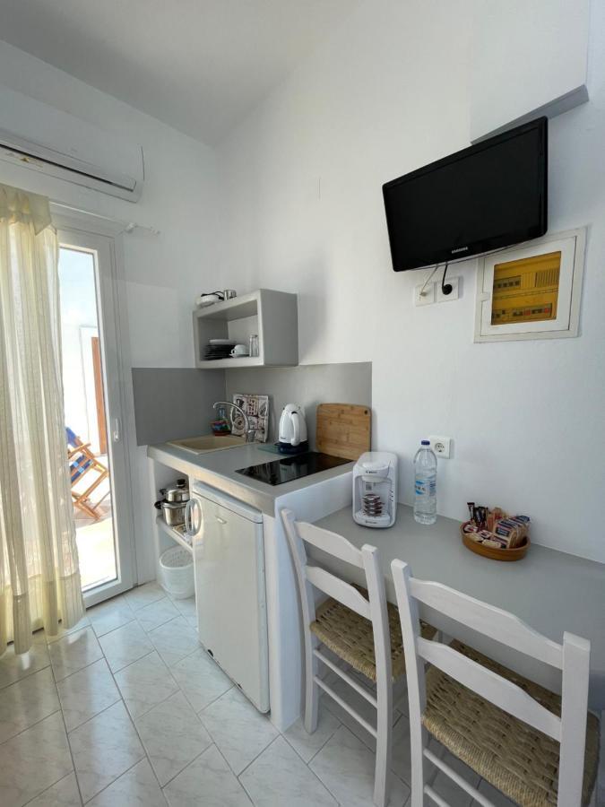 Captain Stavros Apartment Pollonia ภายนอก รูปภาพ